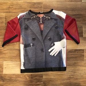 🆕w/ tag Graphic Tee w/ Leather Sleeves and zipper